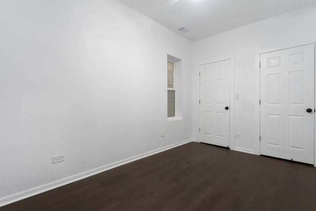 4502 W THOMAS Street, Chicago, IL 60651