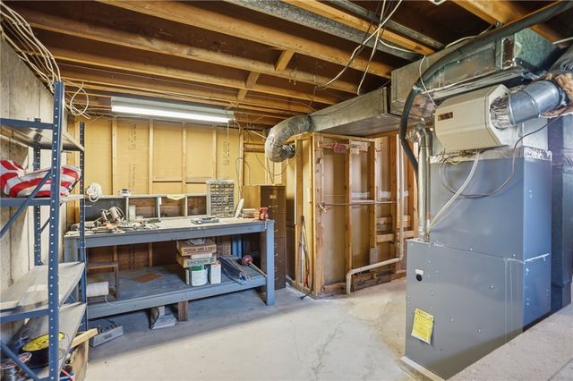 84 West Earle Street, Cumberland, RI 02864