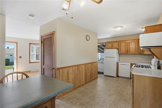 84 West Earle Street, Cumberland, RI 02864