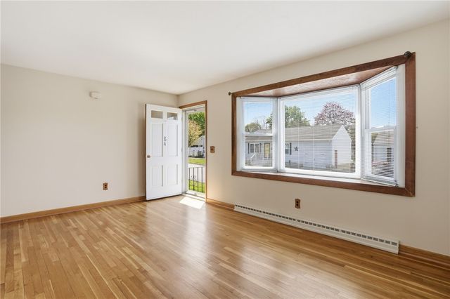 84 West Earle Street, Cumberland, RI 02864