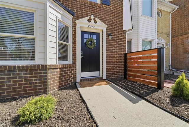 2011 Candlelight DR, Chesapeake, VA 23325