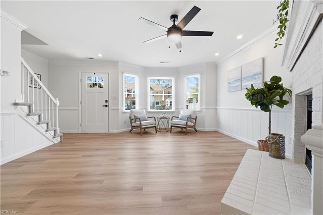 2011 Candlelight DR, Chesapeake, VA 23325