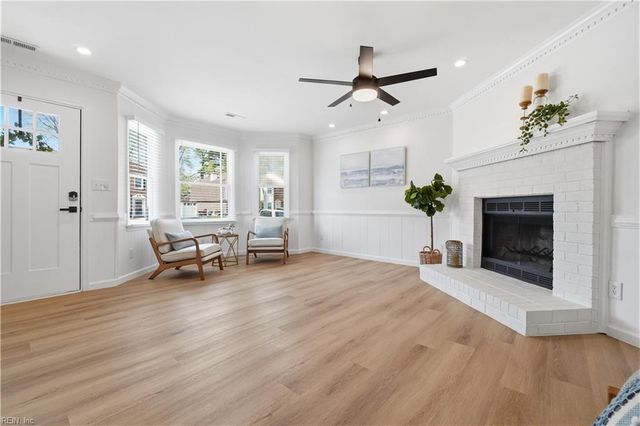 2011 Candlelight DR, Chesapeake, VA 23325