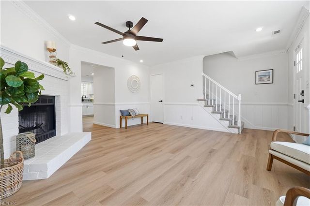 2011 Candlelight DR, Chesapeake, VA 23325