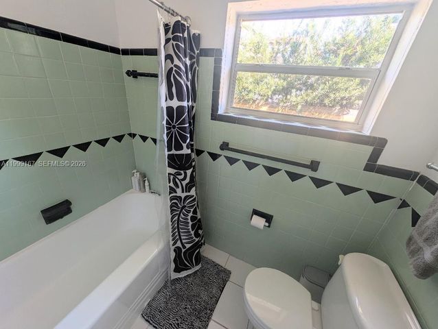 1004 N 16th Ave 1, Hollywood, FL 33020