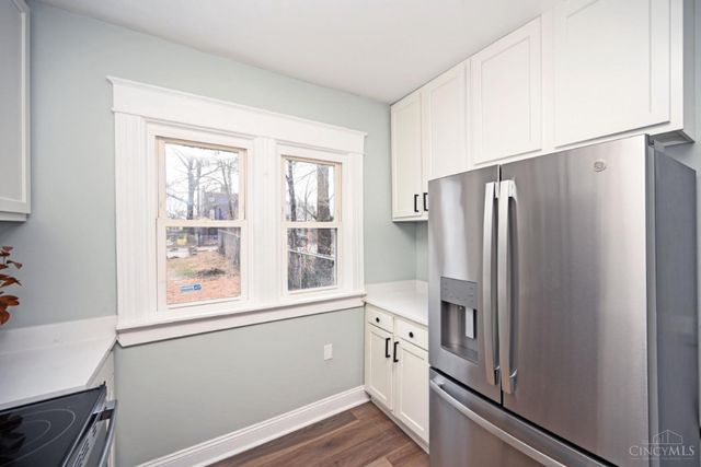 1933 Hewitt Avenue, Cincinnati, OH 45207