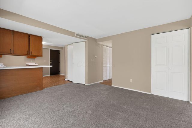 3696 Managua Drive, Westerville, OH 43081