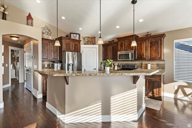 6521 S MOUNT ADAMS DR, West Valley City, UT 84118