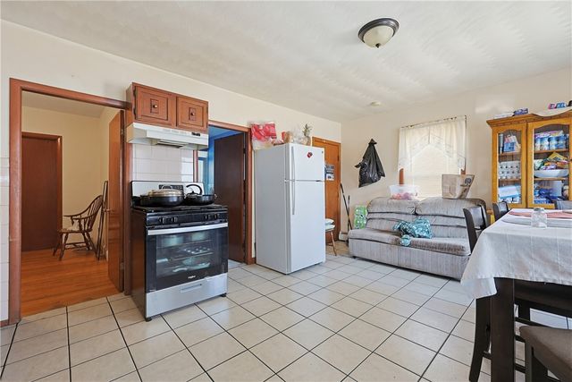 19 Elm Street, Cumberland, RI 02864