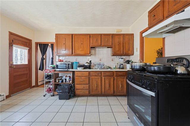 19 Elm Street, Cumberland, RI 02864
