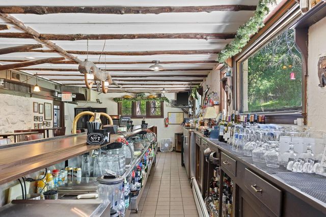 1380 Friess Lake ROAD, Hubertus, WI 53033