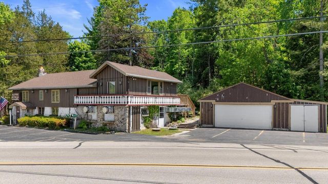 1380 Friess Lake ROAD, Hubertus, WI 53033