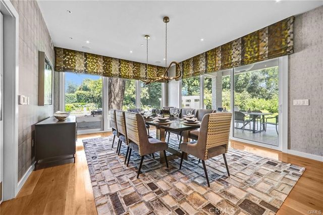 935 Hillcrest, Pasadena, CA 91106