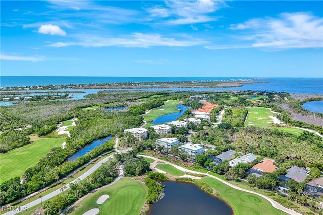 5789 Baltusrol CT 302, Sanibel, FL 33957