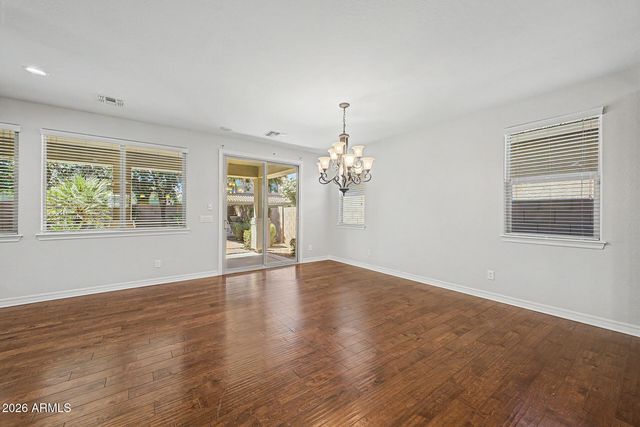 2559 E PENEDES Drive, Gilbert, AZ 85298