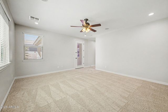 2559 E PENEDES Drive, Gilbert, AZ 85298