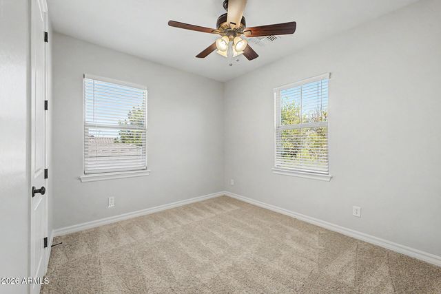 2559 E PENEDES Drive, Gilbert, AZ 85298