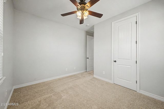 2559 E PENEDES Drive, Gilbert, AZ 85298