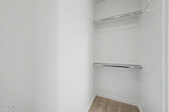 2559 E PENEDES Drive, Gilbert, AZ 85298