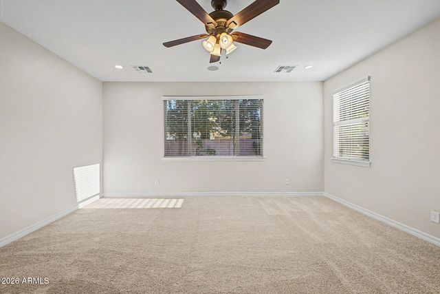 2559 E PENEDES Drive, Gilbert, AZ 85298