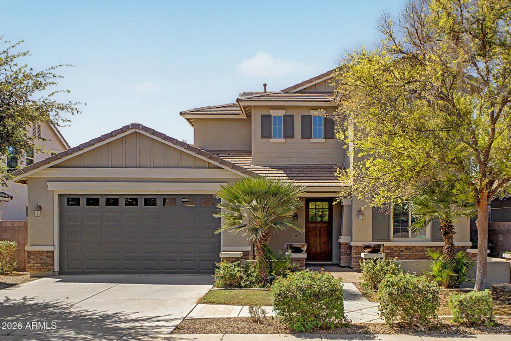 2559 E PENEDES Drive, Gilbert, AZ 85298 — photo 2