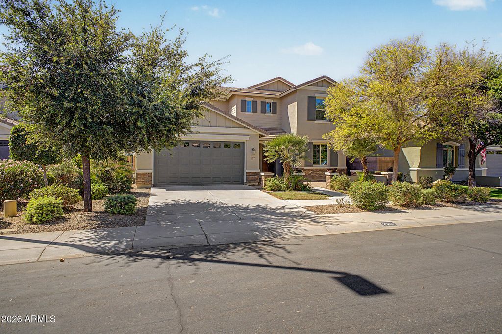 2559 E PENEDES Drive, Gilbert, AZ 85298 — photo 3