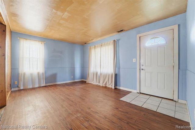 15340 Drysdale Street, Southgate, MI 48195