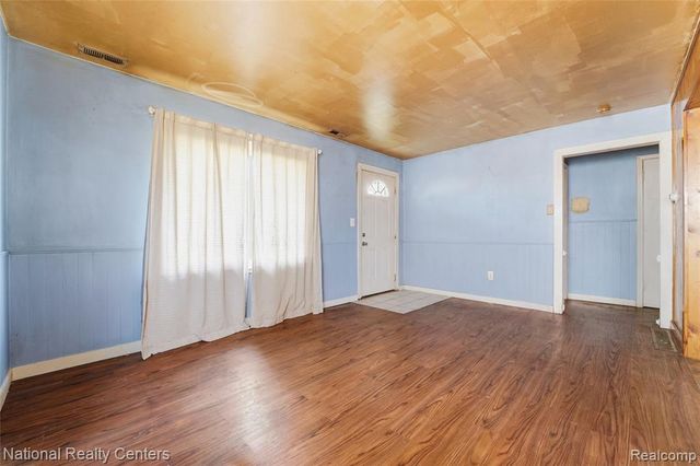 15340 Drysdale Street, Southgate, MI 48195