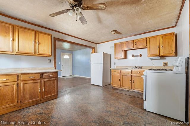 15340 Drysdale Street, Southgate, MI 48195