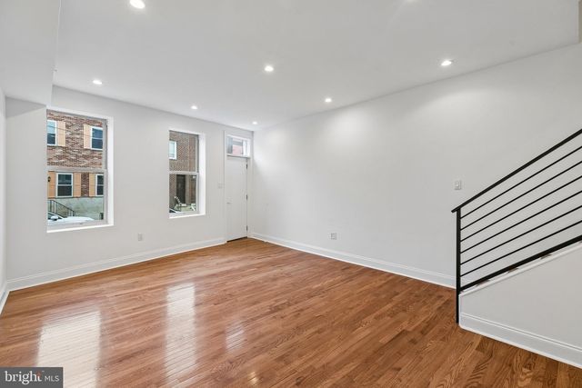 1818 S 4TH ST, Philadelphia, PA 19148