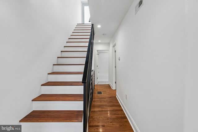 1818 S 4TH ST, Philadelphia, PA 19148