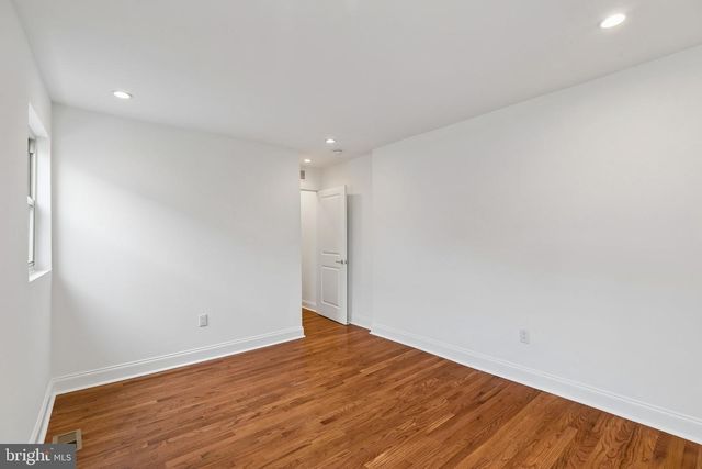 1818 S 4TH ST, Philadelphia, PA 19148