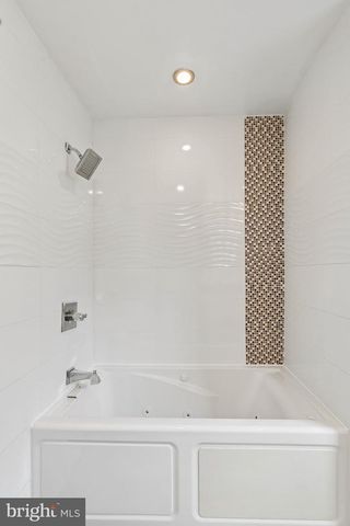 1818 S 4TH ST, Philadelphia, PA 19148