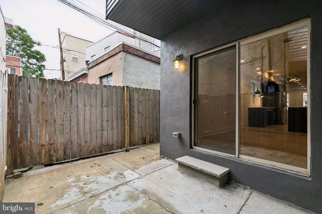 1818 S 4TH ST, Philadelphia, PA 19148