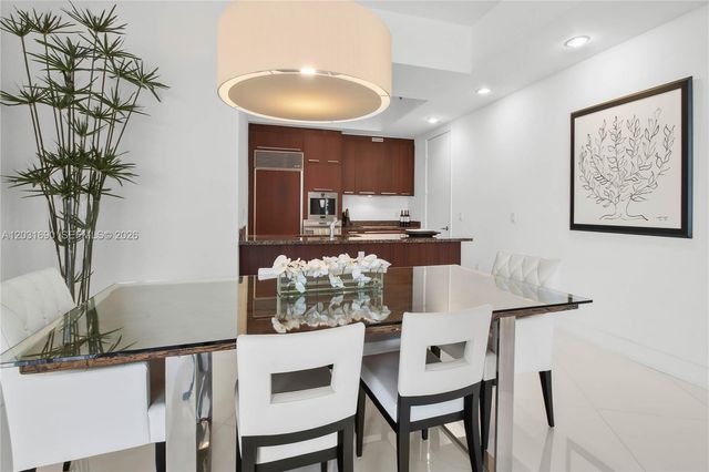 15811 Collins Ave 403, Sunny Isles Beach, FL 33160