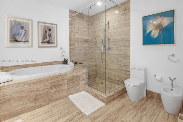 15811 Collins Ave 403, Sunny Isles Beach, FL 33160