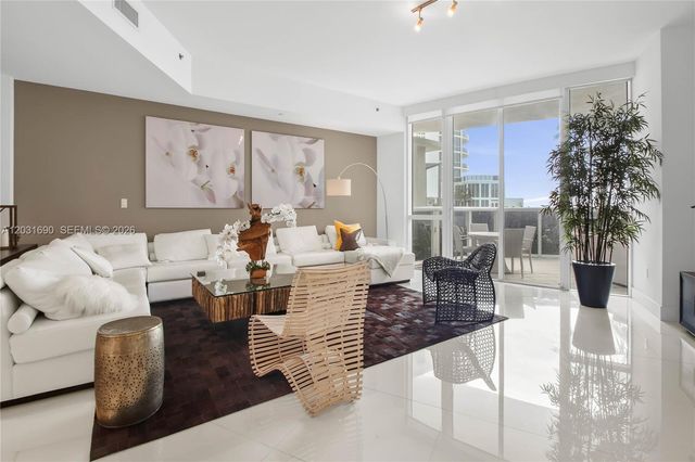 15811 Collins Ave 403, Sunny Isles Beach, FL 33160