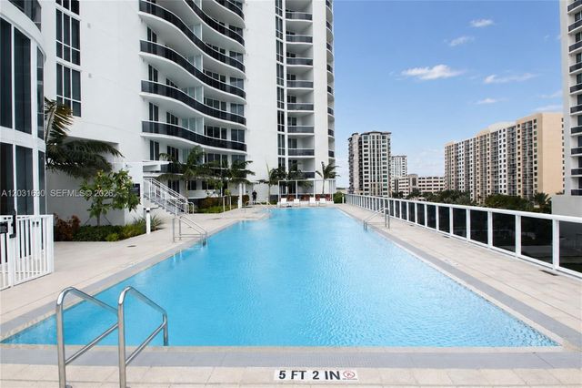 15811 Collins Ave 403, Sunny Isles Beach, FL 33160