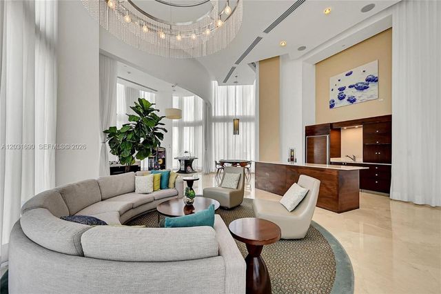 15811 Collins Ave 403, Sunny Isles Beach, FL 33160
