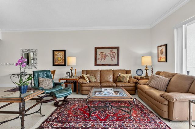 650 Valencia Avenue 302, Coral Gables, FL 33134