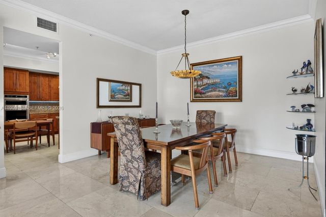 650 Valencia Avenue 302, Coral Gables, FL 33134