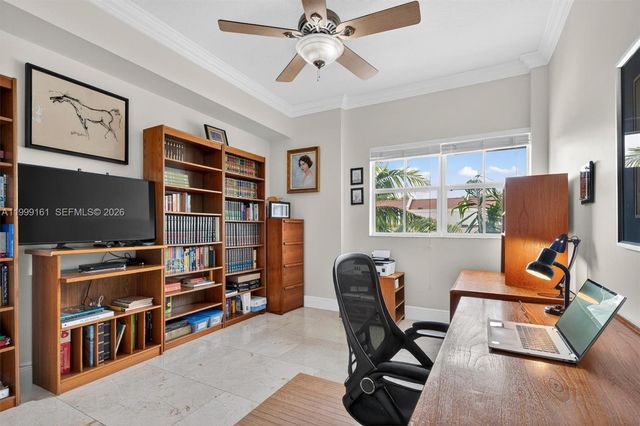 650 Valencia Avenue 302, Coral Gables, FL 33134