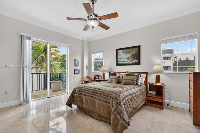650 Valencia Avenue 302, Coral Gables, FL 33134