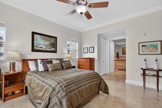 650 Valencia Avenue 302, Coral Gables, FL 33134