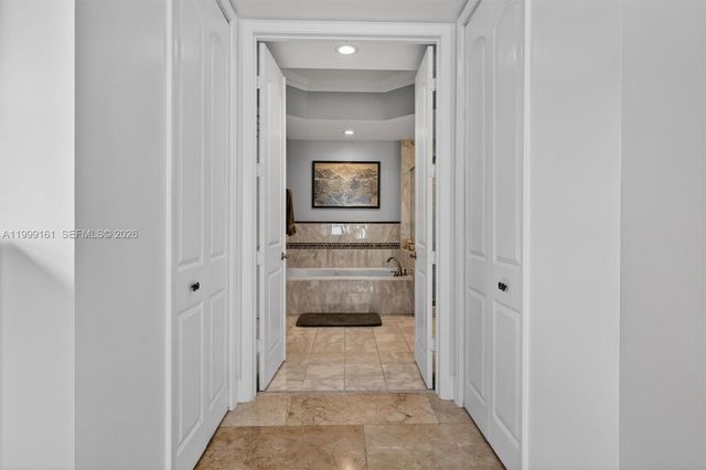 650 Valencia Avenue 302, Coral Gables, FL 33134