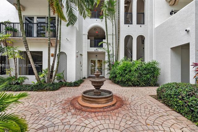 650 Valencia Avenue 302, Coral Gables, FL 33134
