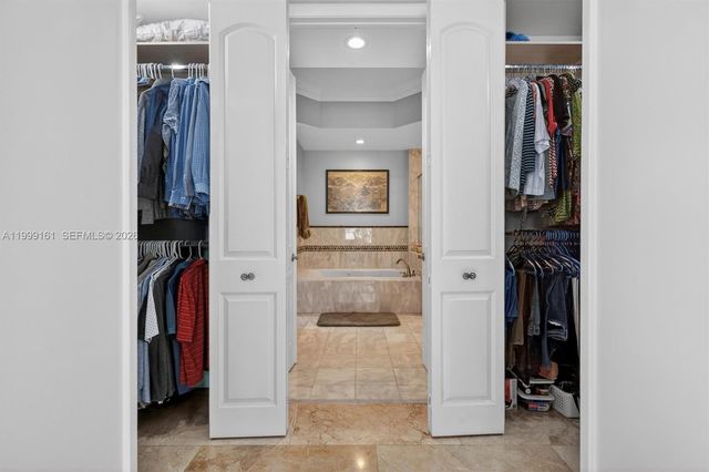 650 Valencia Avenue 302, Coral Gables, FL 33134