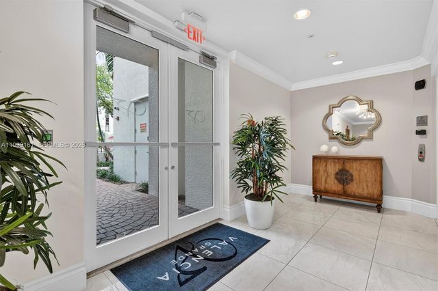 650 Valencia Avenue 302, Coral Gables, FL 33134