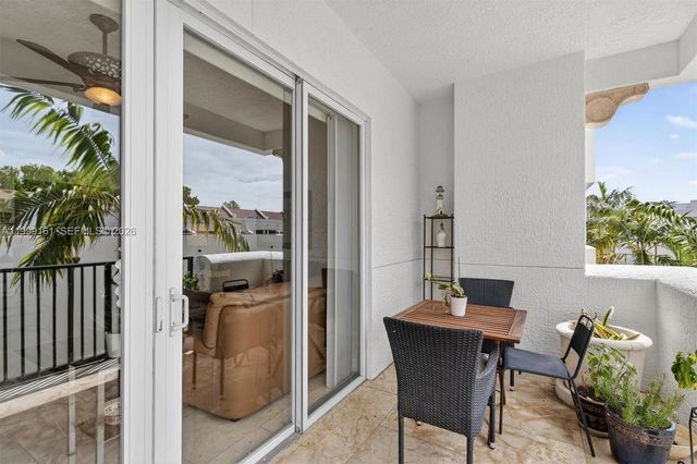 650 Valencia Avenue 302, Coral Gables, FL 33134
