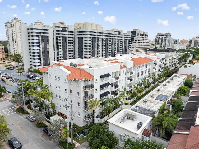 650 Valencia Avenue 302, Coral Gables, FL 33134